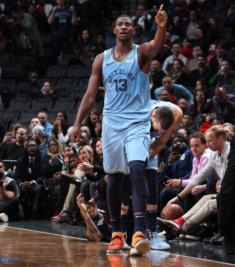  灰熊新秀斩获月最佳创队史纪录  