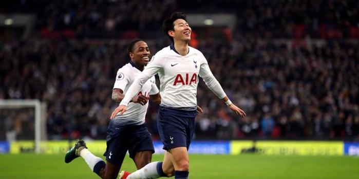  孙兴慜梅开二度助热刺主场力克曼联迎关键三分