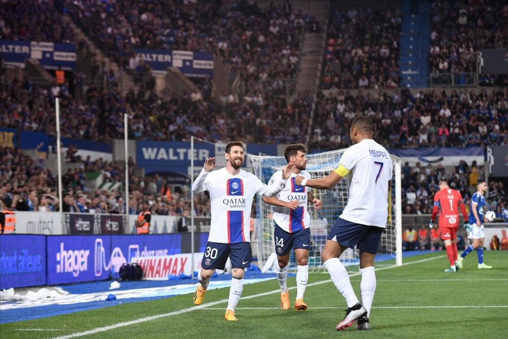  斯特拉斯堡最后时刻连入两球逆转克莱蒙