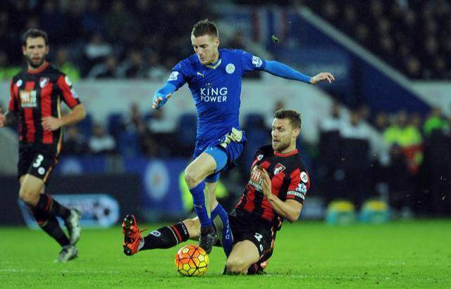  西汉姆联补时绝平布莱顿，保级形势愈发胶着  